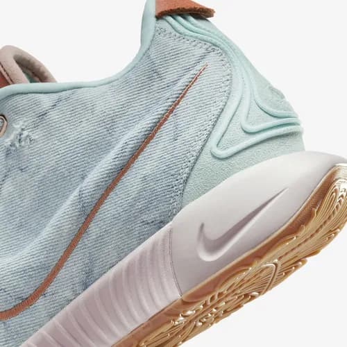 LEBRON 2 - image 2